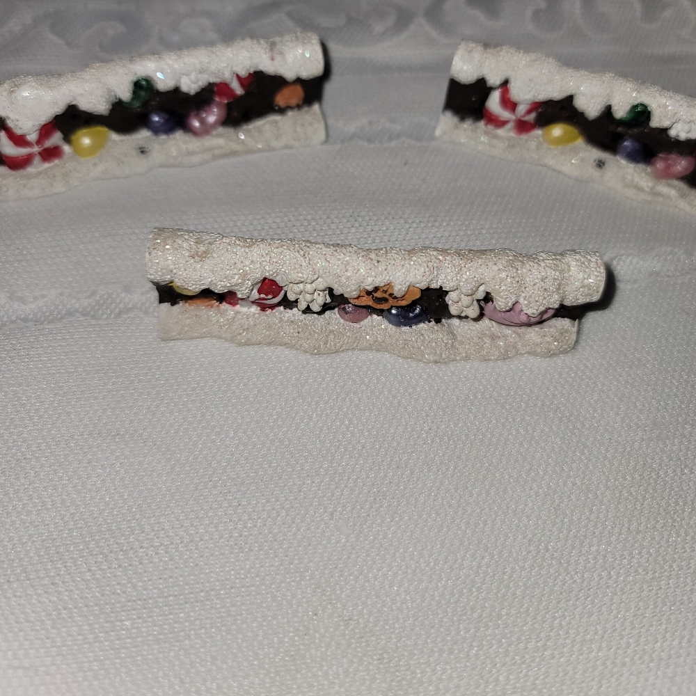 Kringle Confectionery Fence (Set of 3)Boyd's Bear Village